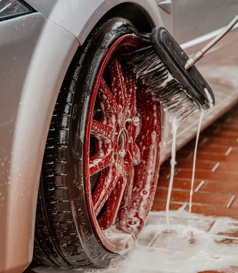 adrian-dascal-Ce_gQ7Z0eAc-unsplash-1